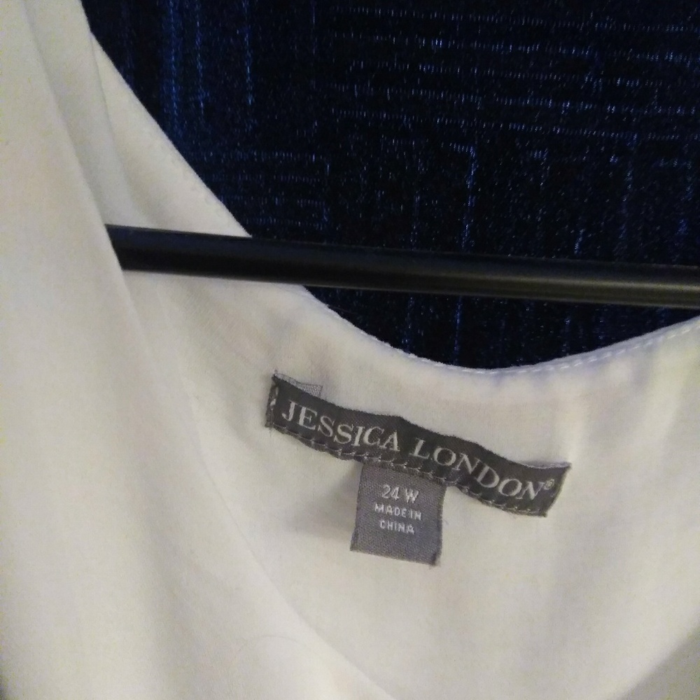 Tunic - Picture 3 of 3